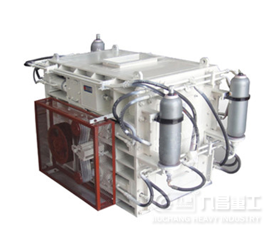 Четыре валка и три···