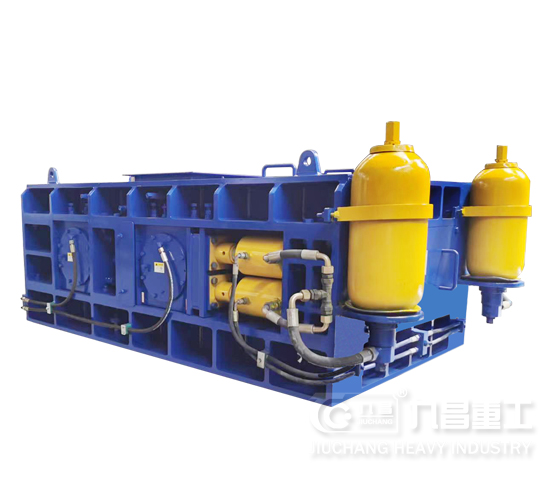 Валковая дробилка ···